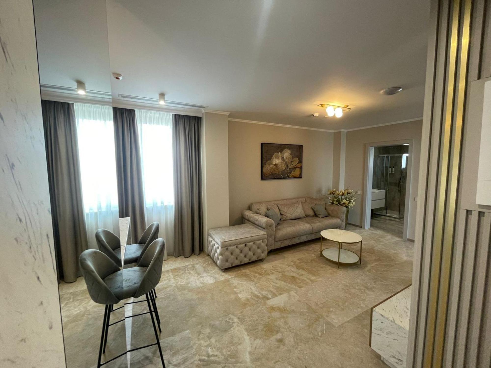 Boutique Hotel Bals Ngoại thất bức ảnh